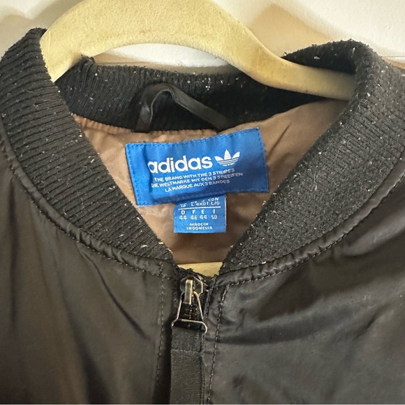 Adidas Originals Trefoil Black Bomber Jacket L Oversized Streetwear Y2K Puffer - Picture 7 of 15